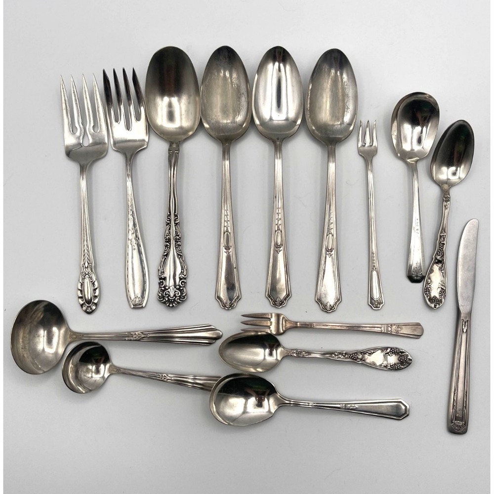 VTG/Antique Mixed Lot 16pc  Flatware Serving Pieces – Oneida Rogers Court